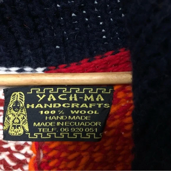 Yach-Ma Handcrafts Colorblock Chunky Knit Wool Sweater - Picture 3 of 10